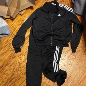 Adidas black sweatsuit jogger